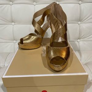 Michael Kors Gold Snakeskin Heel, size 9